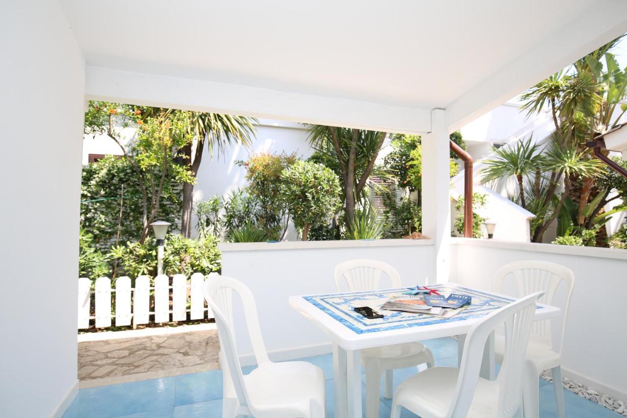 Residence La Conchiglia Βιέστε Εξωτερικό φωτογραφία